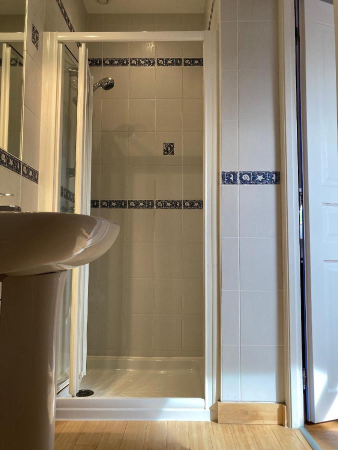 Le Poulailler Panzió Loué Kültér fotó